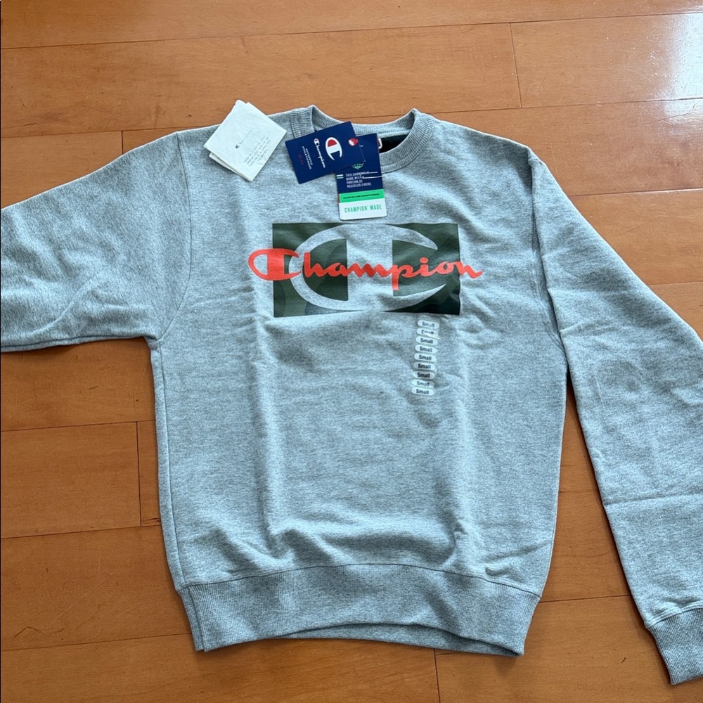 Champion Men's Gray Crewneck Sweater with Red Logo